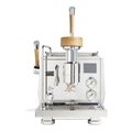 Rocket Espresso Epica Precision – vue de face avec levier en bois